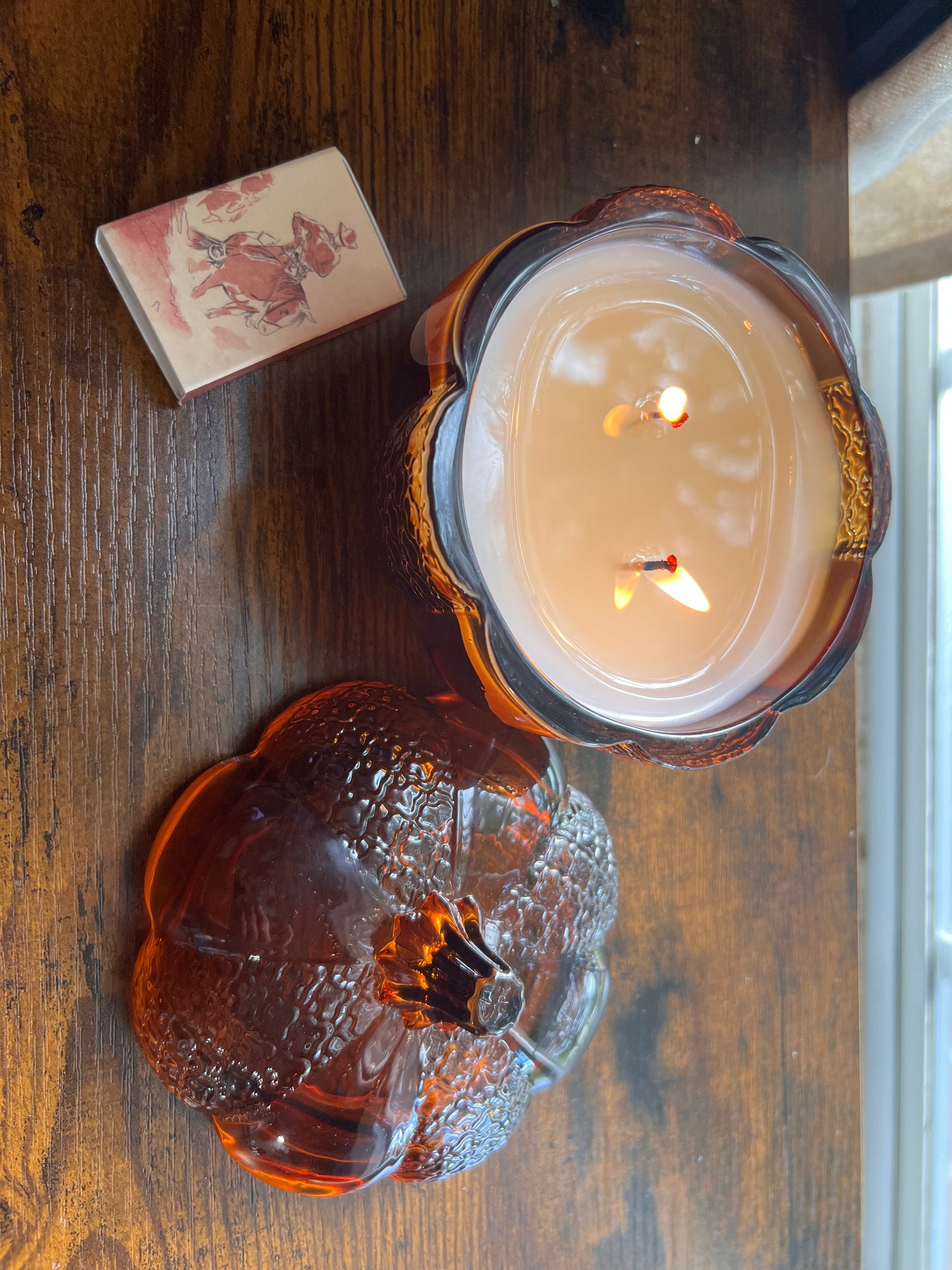 Amber Heirloom Pumpkin Candle — Limited Edition